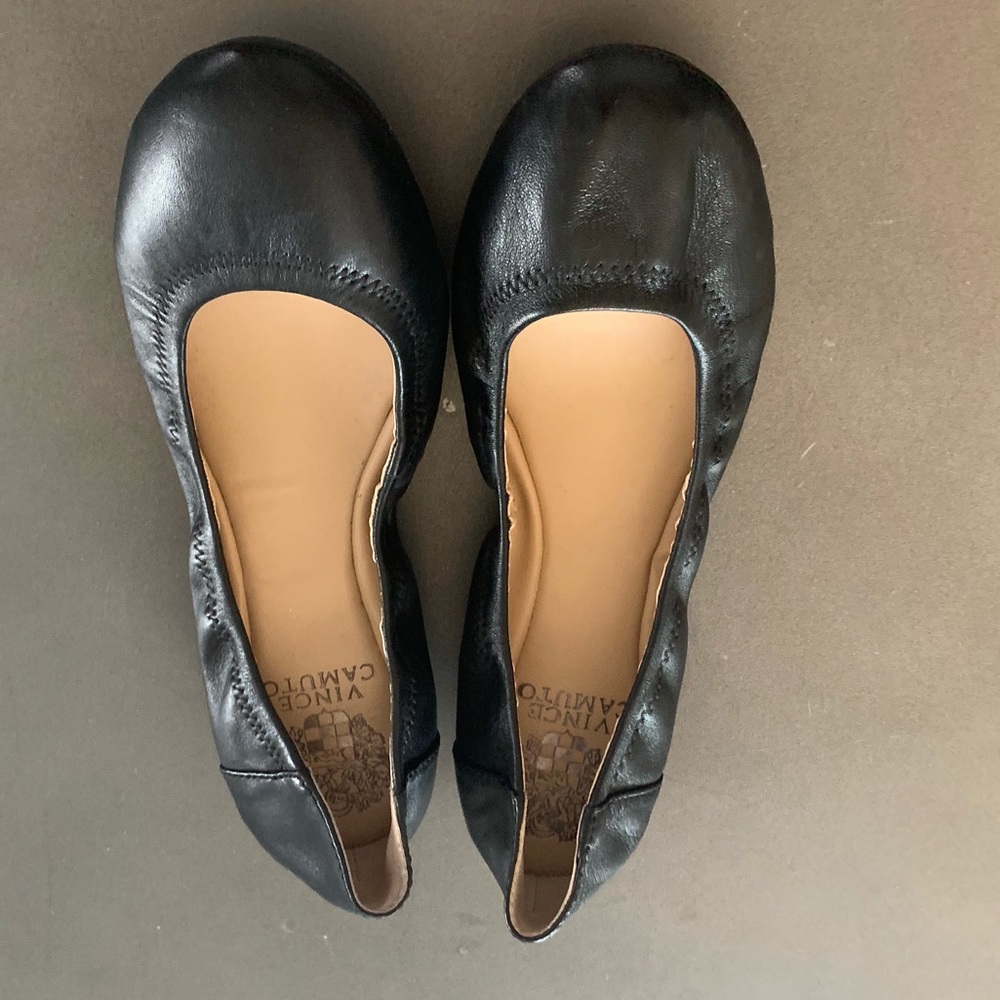 Vince Camuto Flats
